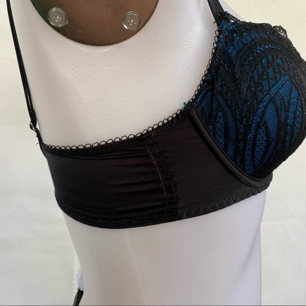 Frederick’s of Hollywood Lace Black and Teal Lace Bra Size 32D - Picture 5 of 8